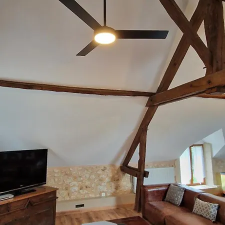 Les Granges Indigo Ferienhaus *