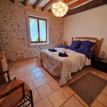 Les Granges Indigo Hébergement de vacances Fossemagne