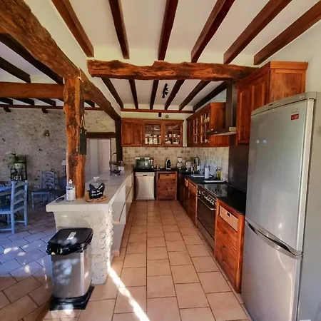 Les Granges Indigo Hébergement de vacances Fossemagne
